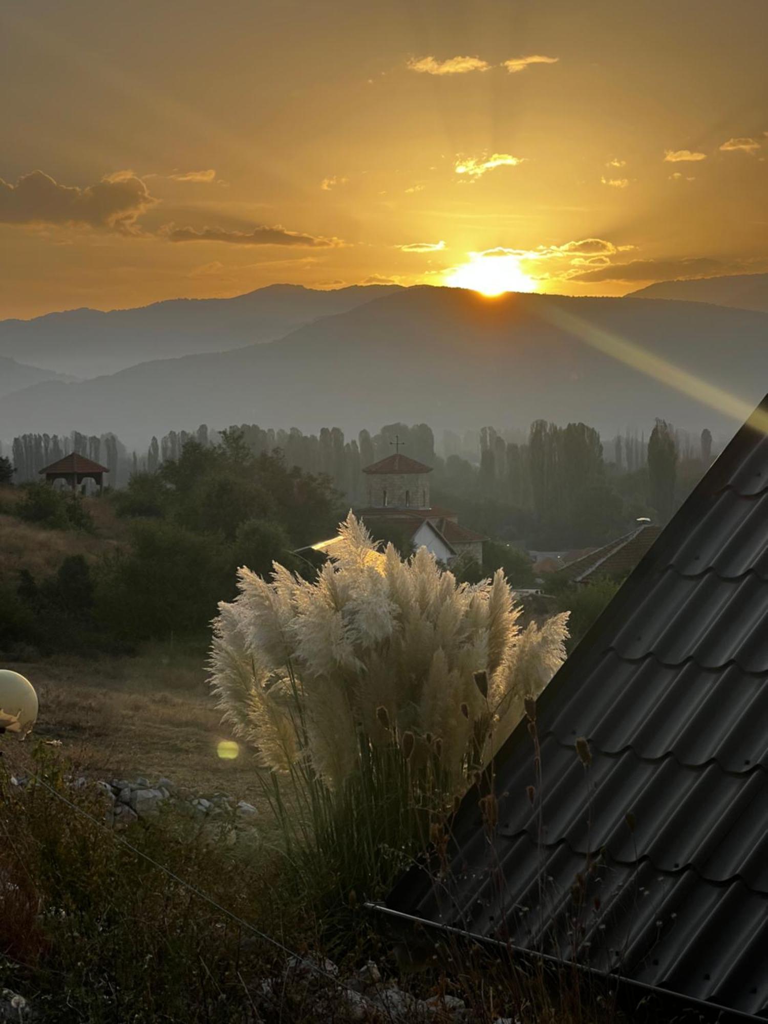 Отель Complex Praga Gorno Lakocerej Экстерьер фото